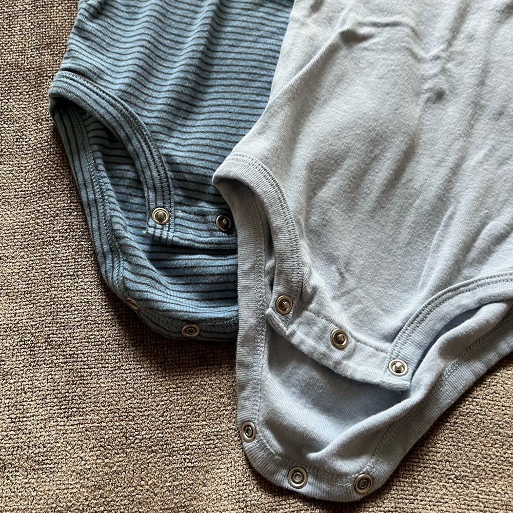 2 Blue Carter’s 18 Month Baby Onesies - Picture 4 of 6